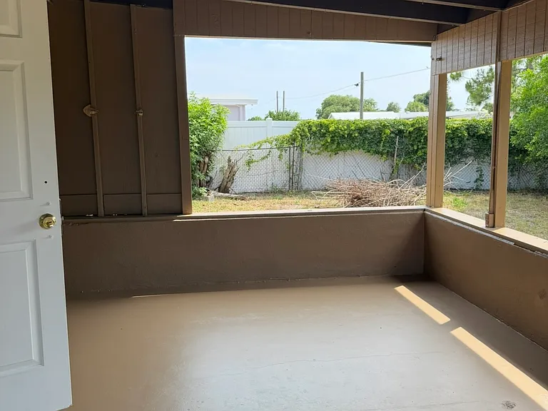 2733 Starlite Ln — Photo 26