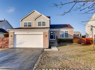 723 Rebecca Ln, Bolingbrook, IL 60440