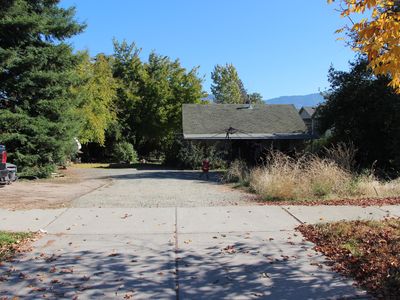 1883 SW Allen Creek Rd, Grants Pass, OR, 97527