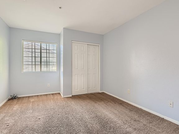 4th image of 3026 Sunrise Bay Ave