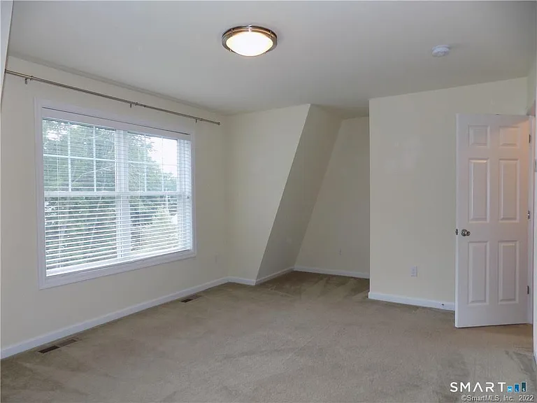 6 Barnum Ct #6 — Photo 7