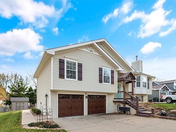 2nd image of 521 Nipper Ln