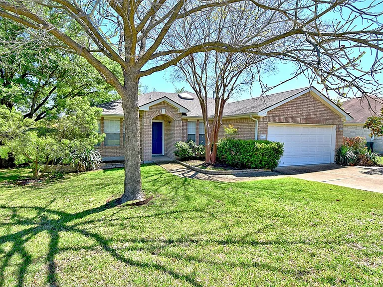 807 Wild Petunia Way — Photo 2
