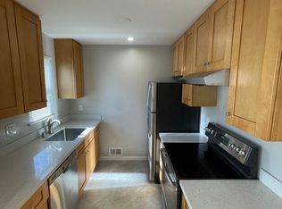 610 Ansel Rd APT 1, Burlingame, CA 94010