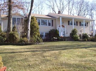 162 Robbins Ave, Berkeley Heights, NJ 07922