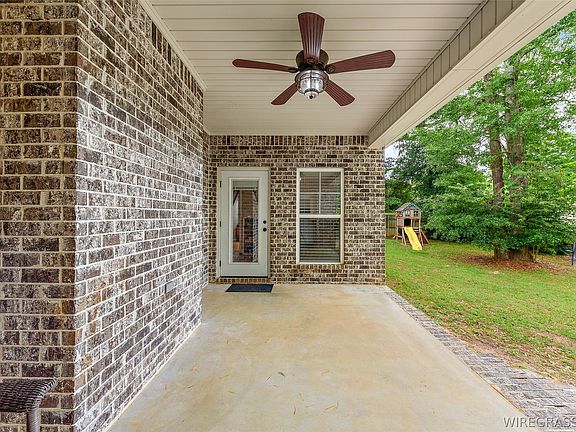 4th image of 608 Oak Ridge Dr