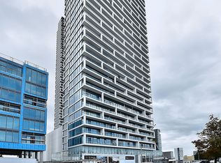 898 Portage Pkwy #2811, Vaughan, ON L4K 4Z4