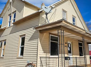1401 E Pierce St, Wakefield, MI 49968