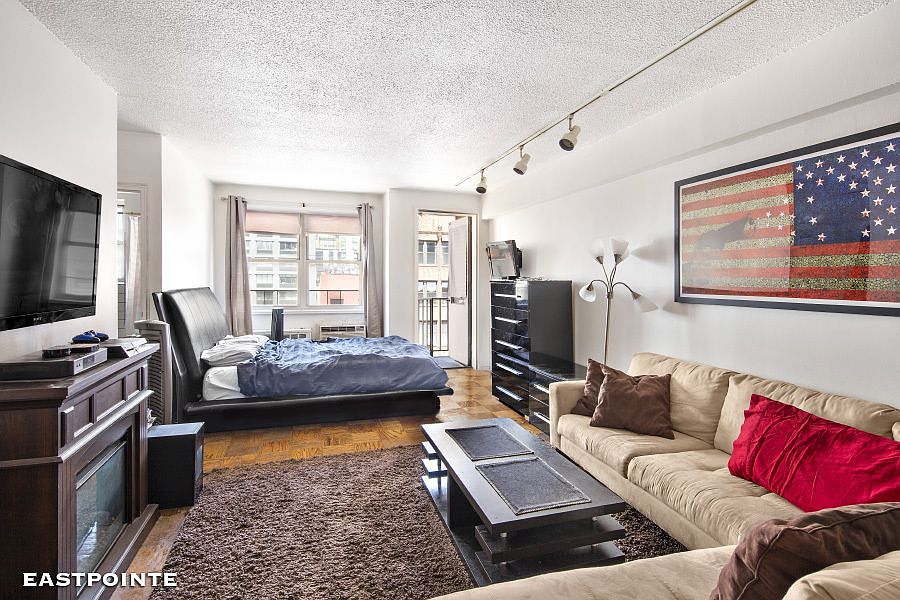 1st image of 170 W 23rd St APT 6J