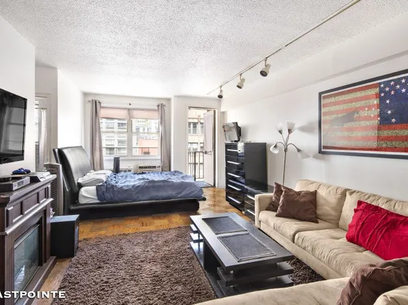 170 W 23rd St APT 6J, New York, NY 10011