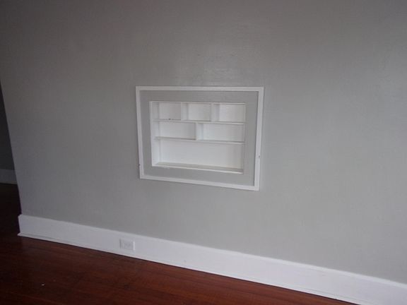3rd image of 935 6th St N APT 4