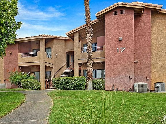 2nd image of 78650 Avenue 42 APT 1706
