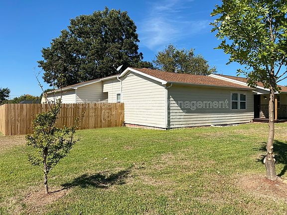 2nd image of 6600 Herbert Rd