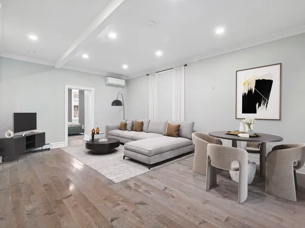 104 Oak Street image 1 of 18