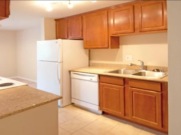 20330 Bothell Everett Hwy APT C303, Bothell, WA 98012