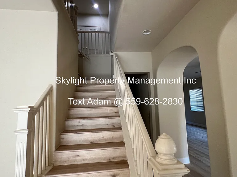2172 Everglade Ave — Photo 5