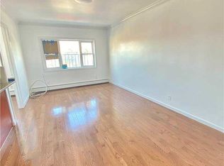 5612 137th St UNIT 3, Flushing, NY 11355