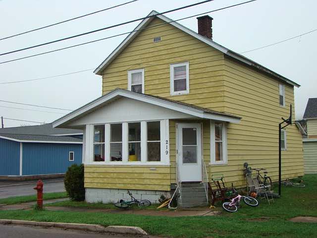 1st image of 219 E Iron St #E