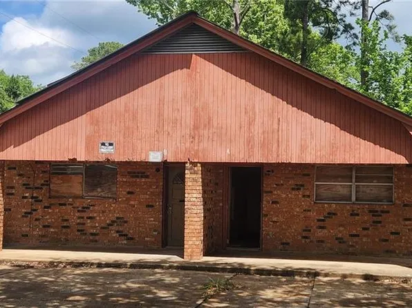 1716 Enterprise Rd, Alexandria, LA 71303