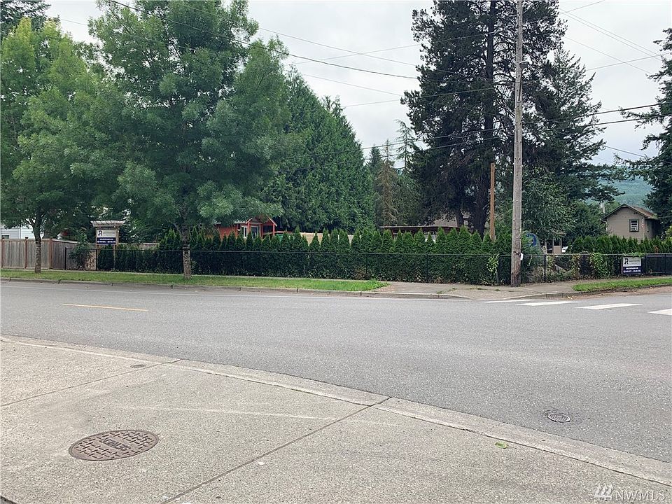 1st image of 38929 SE Newton St