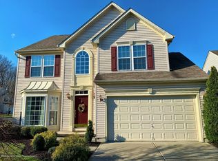 1 Chad Ln, Howell, NJ 07731