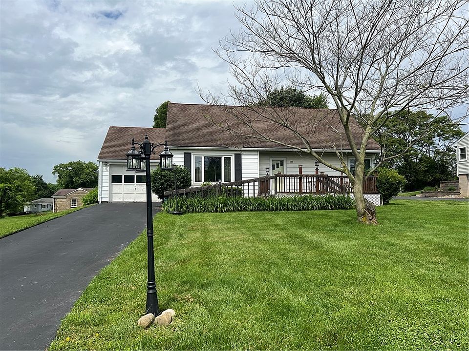 1st image of 1705 10th Ave