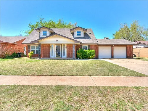 411 S Woodland Dr Photo 1