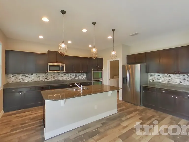 12418 Field Point Way — Photo 4