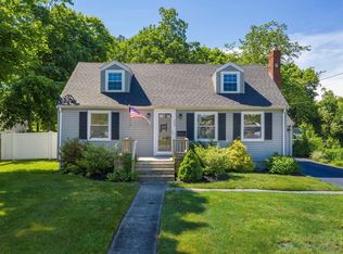549 Ralph Talbot St, Weymouth, MA 02190