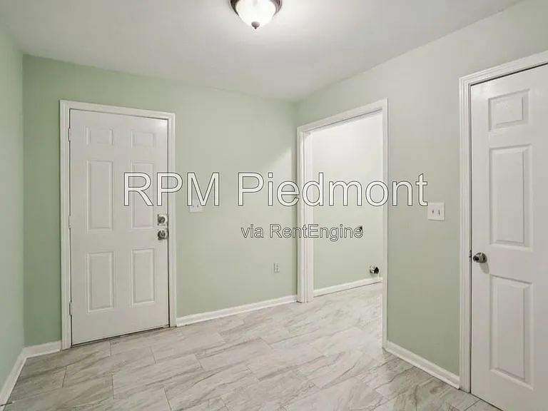 753 Prince Pl NW — Photo 20