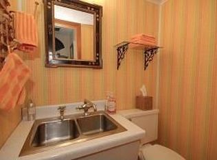 1722 4th Ave NE, Rochester, MN 55906