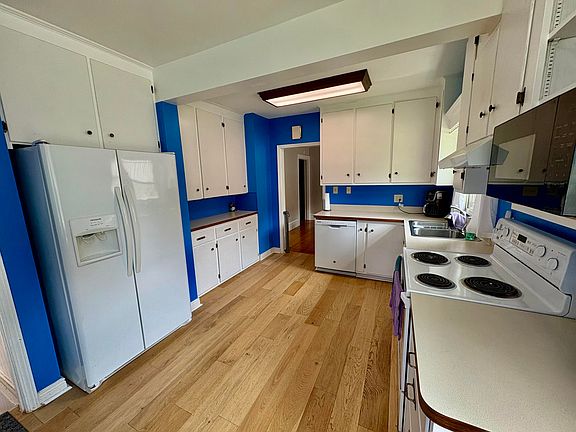 5th image of 602 7th St