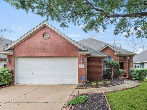 19002 Dural Dr