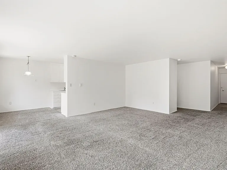 22405 30th Ave S #204 — Photo 14