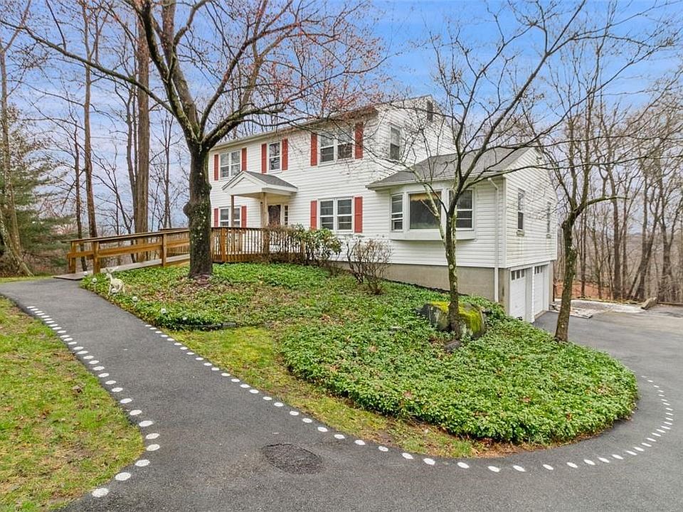 1st image of 2 William Puckey Drive