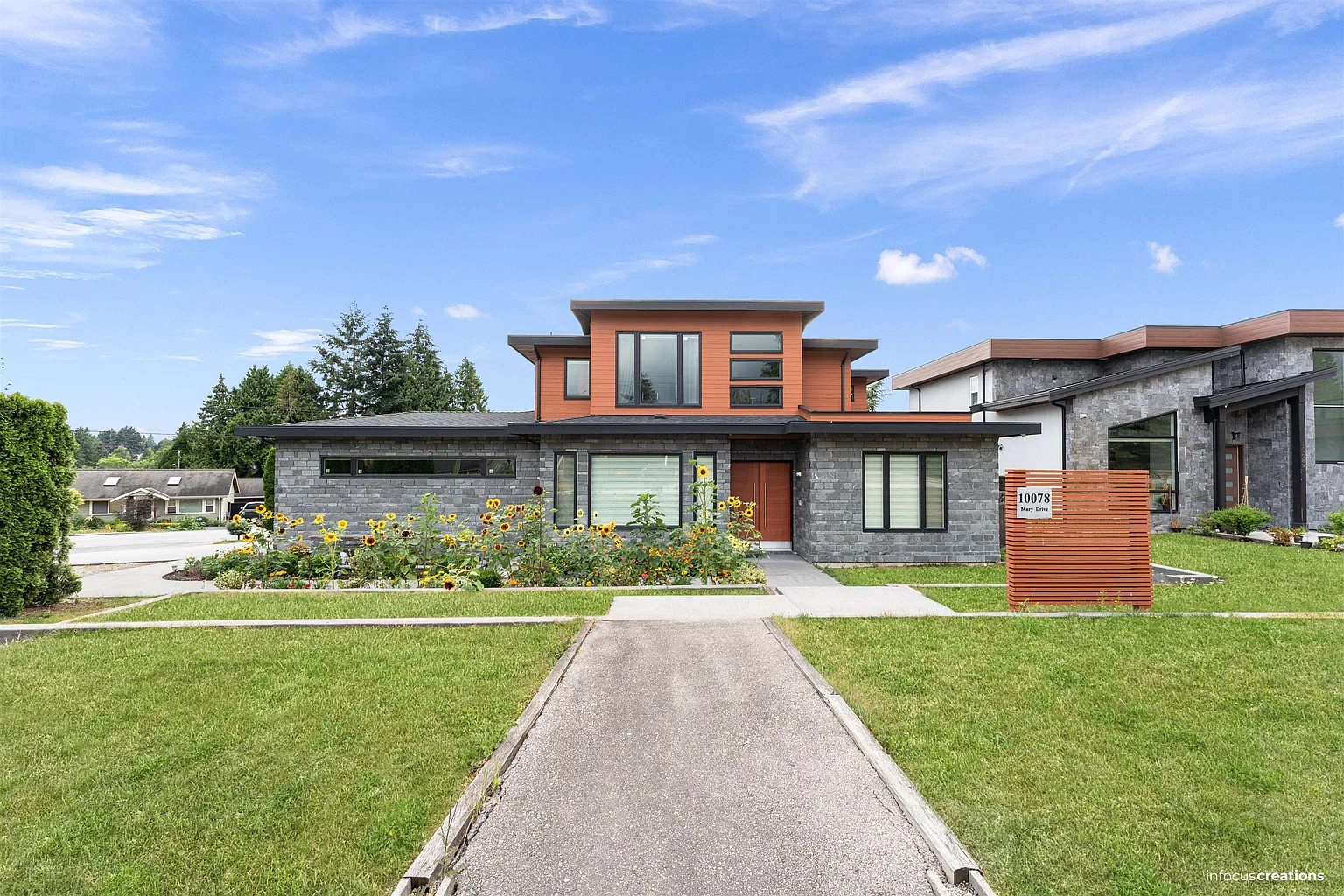 10078 Mary Dr photo 1