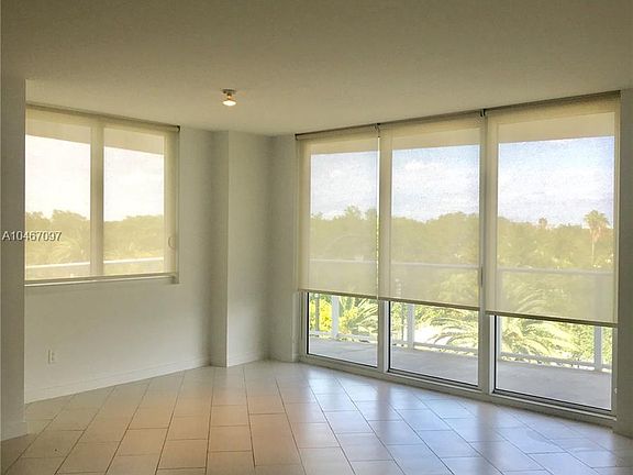 2nd image of 4250 Biscayne Blvd APT 401