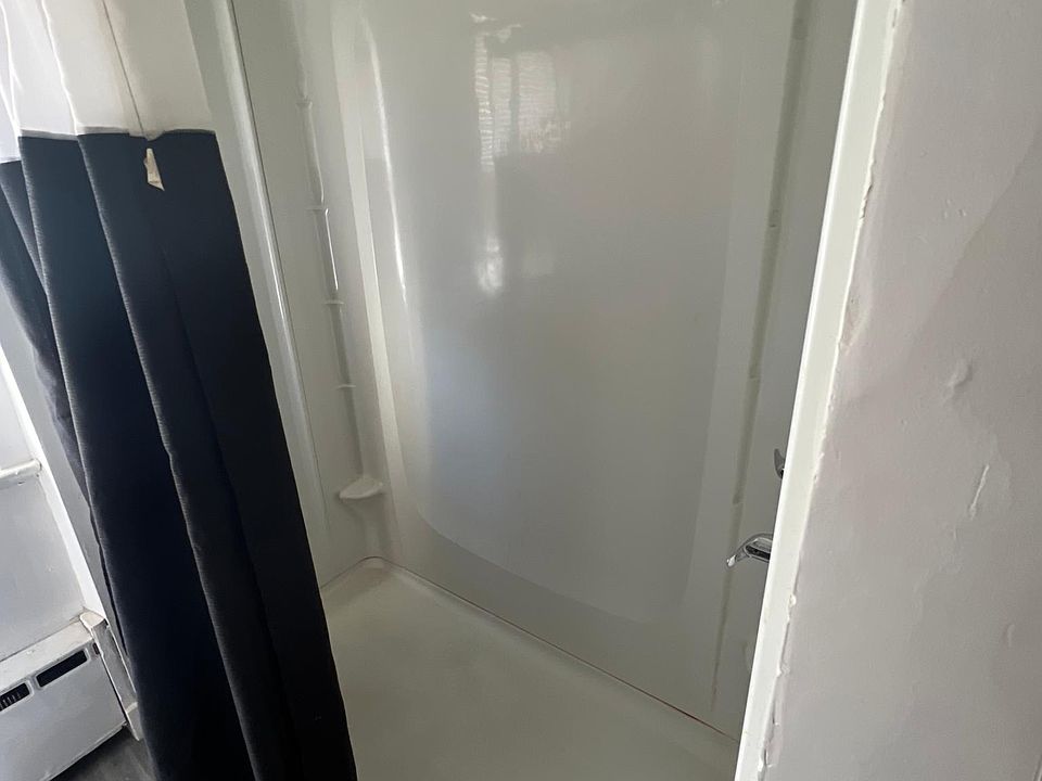 1st image of 37 Knowlton Ave APT 4