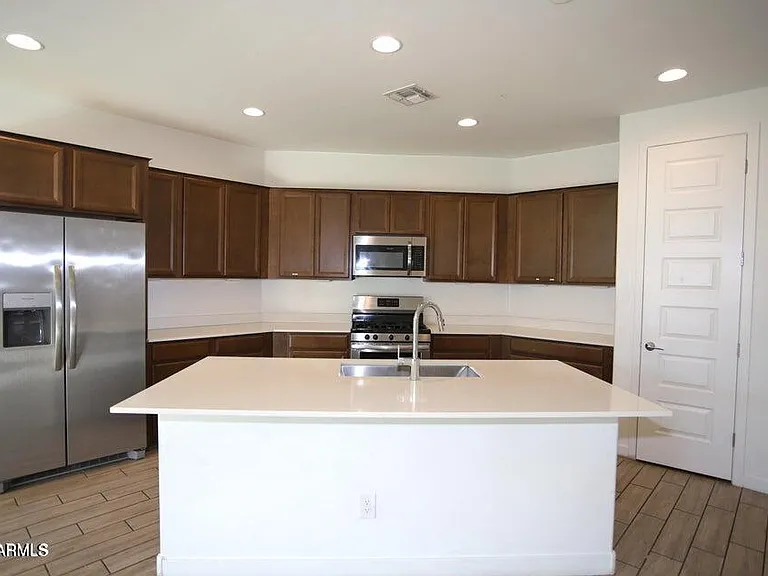 9231 W Montecito Ave — Photo 19