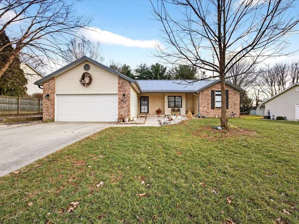 537 S Birch St, Ellettsville, IN 47429