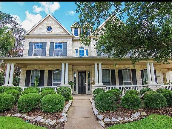 2nd image of 2710 Sable Ct