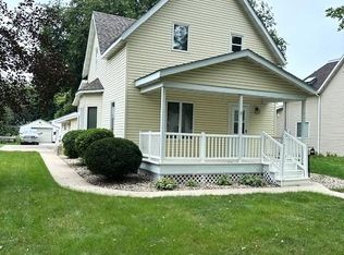 117 S 8th St, Montevideo, MN 56265
