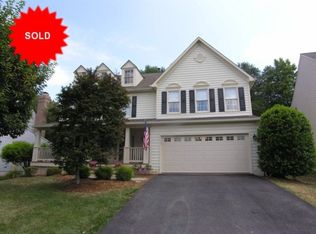 9117 Silver Pointe Way, Fairfax Station, VA 22039