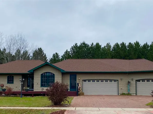 12 Mulberry Ln, Babbitt, MN 55706