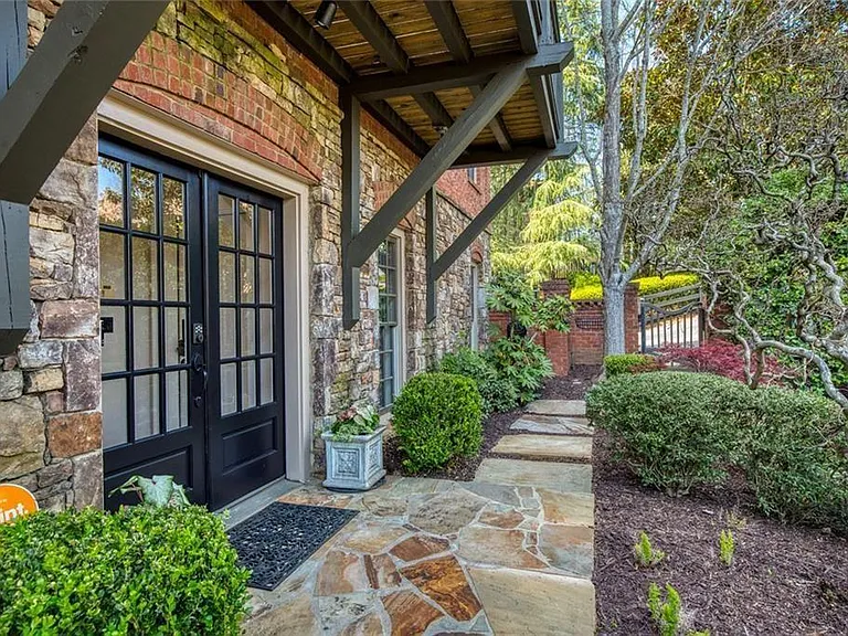 100 Founders Mill Ct — Photo 8