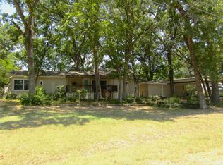 150 Tanglewood Dr, Gun Barrel City, TX 75156