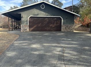 29802 Yosemite Springs Pkwy, Coarsegold, CA 93614