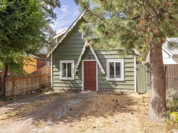 1031 W Aeroplane Blvd, Big Bear City, CA 92314