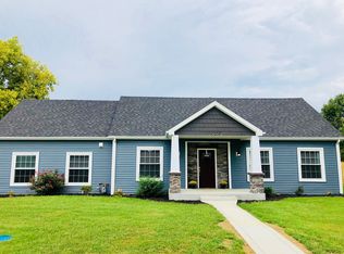 10200 Kimberly Ln, Newburgh, IN 47630