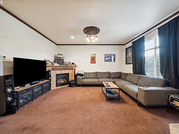 3rd image of 18557 SW Ping Ct